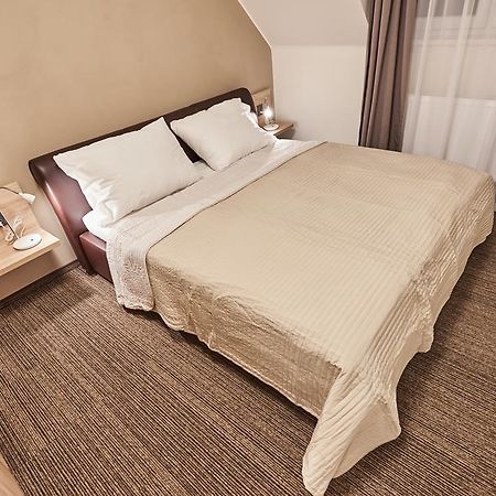 Apartmany Volarik Mikulov Exteriör bild