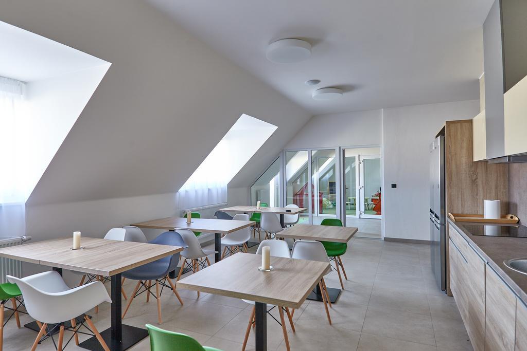 Apartmany Volarik Mikulov Exteriör bild